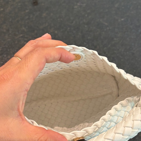 Moda Luxe Ivory Woven Mini Bag - Picture 4 of 7